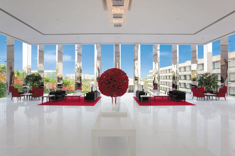 Trident Gurgaon Ξενοδοχείο Εσωτερικό φωτογραφία The lobby of the hotel