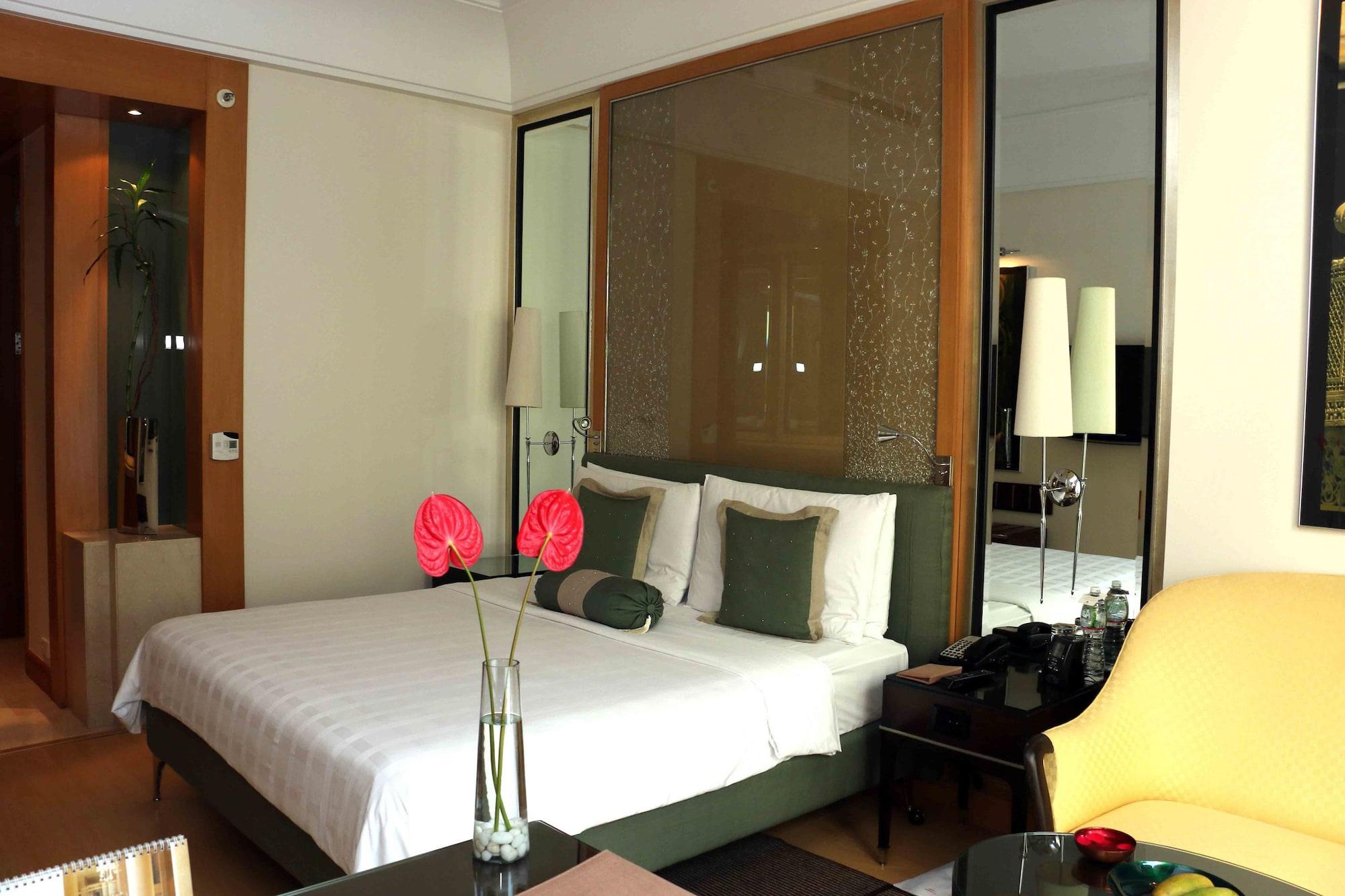 Trident Gurgaon Ξενοδοχείο Εξωτερικό φωτογραφία A room at the Park Hyatt Hyderabad