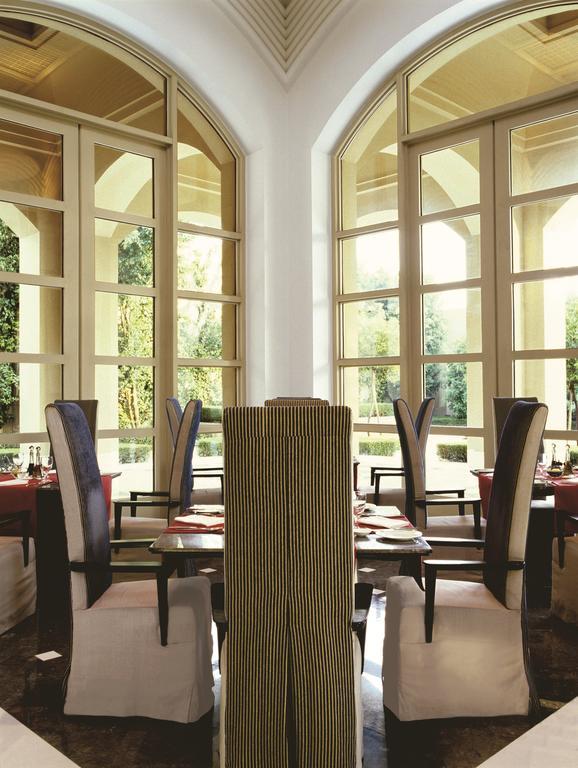 Trident Gurgaon Ξενοδοχείο Εξωτερικό φωτογραφία The restaurant