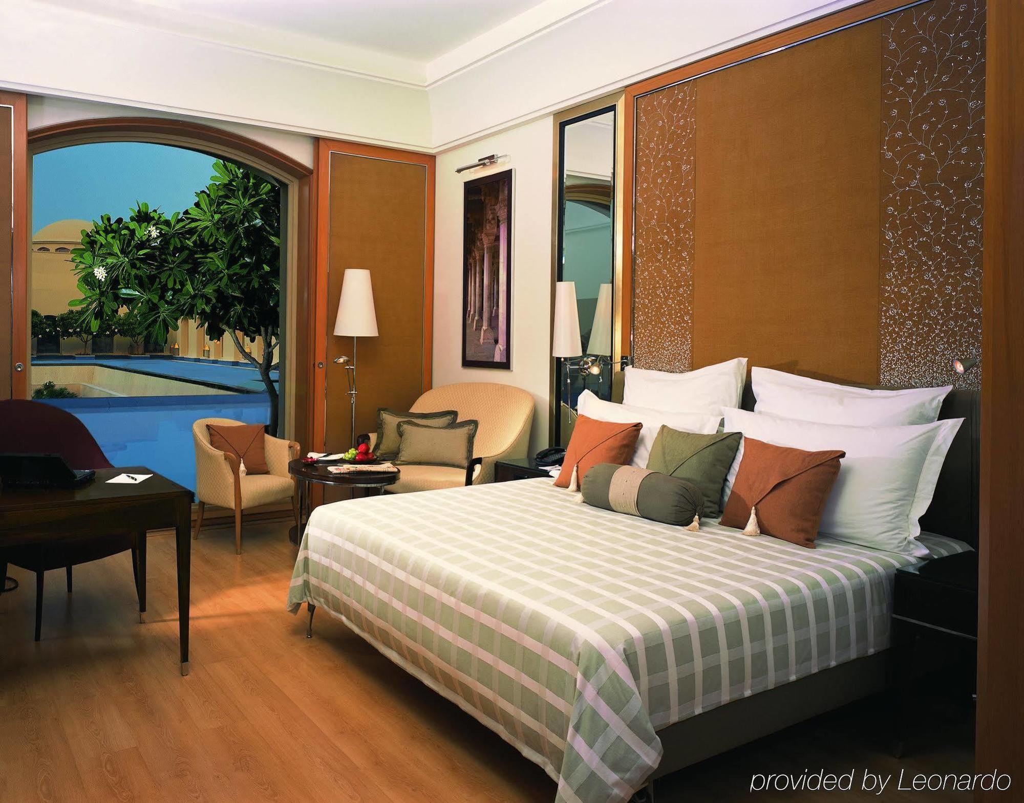 Trident Gurgaon Ξενοδοχείο Δωμάτιο φωτογραφία A room at the Taj Bengal